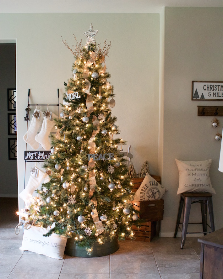 Post of Christmas Past | designedsimple.com